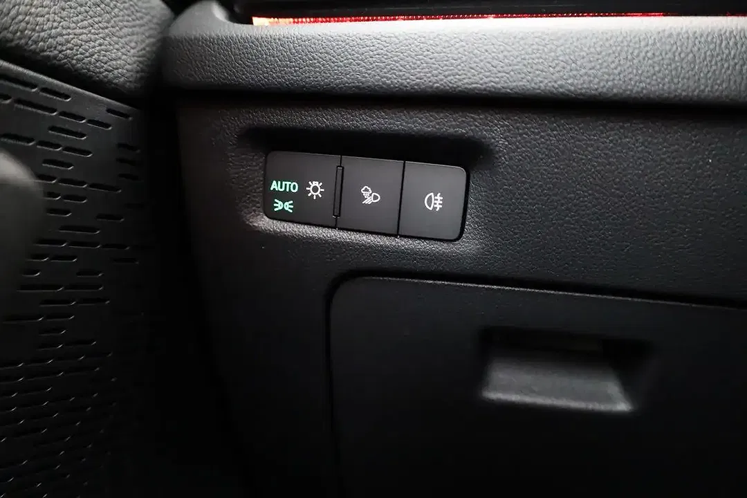 Skoda Octavia - Thumbnail 8