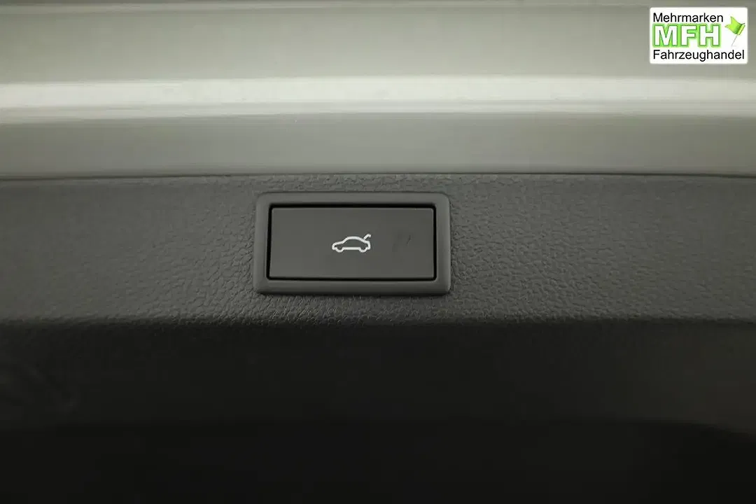Skoda Karoq - Thumbnail 13