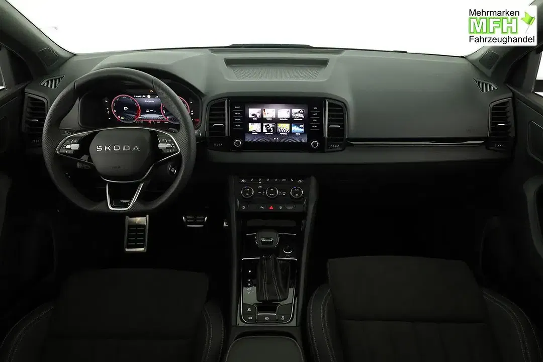 Skoda Karoq - Thumbnail 4