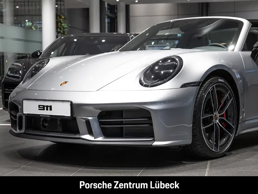 Porsche 992 - Thumbnail 12