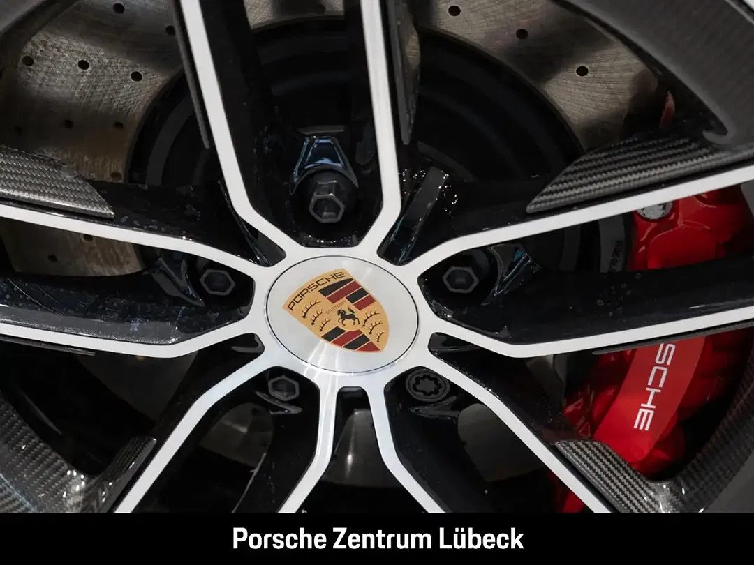 Porsche 992 - Thumbnail 14