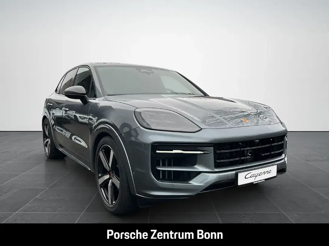 Porsche Cayenne - Thumbnail 3