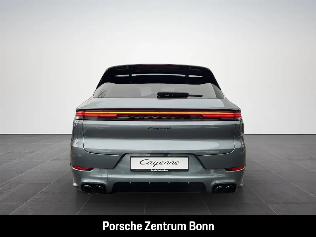 Porsche Cayenne - Thumbnail 6