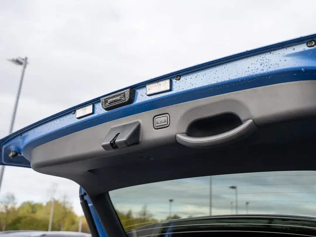 Kia EV4 - Thumbnail 11