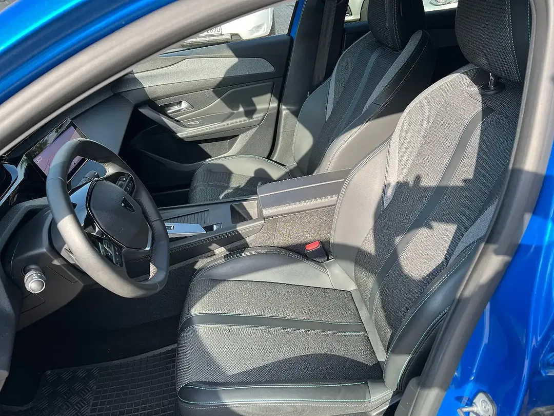 Peugeot 308 - Thumbnail 8