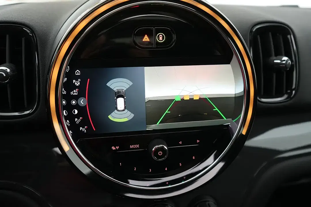 MINI One D Countryman - Thumbnail 29
