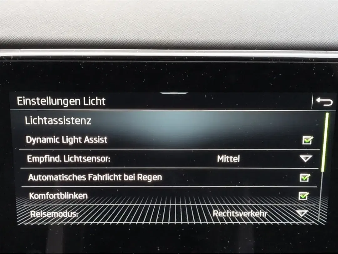 Skoda Kamiq - Thumbnail 14