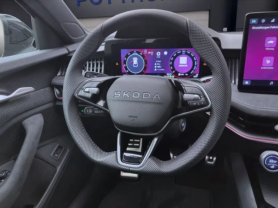 Skoda Superb - Thumbnail 12