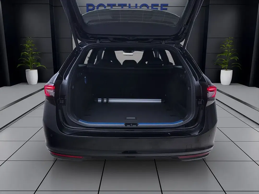Skoda Superb - Thumbnail 5