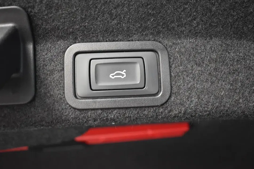 Audi A6 - Thumbnail 10