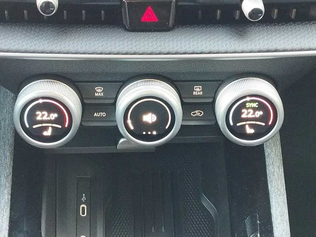 Skoda Superb - Thumbnail 14