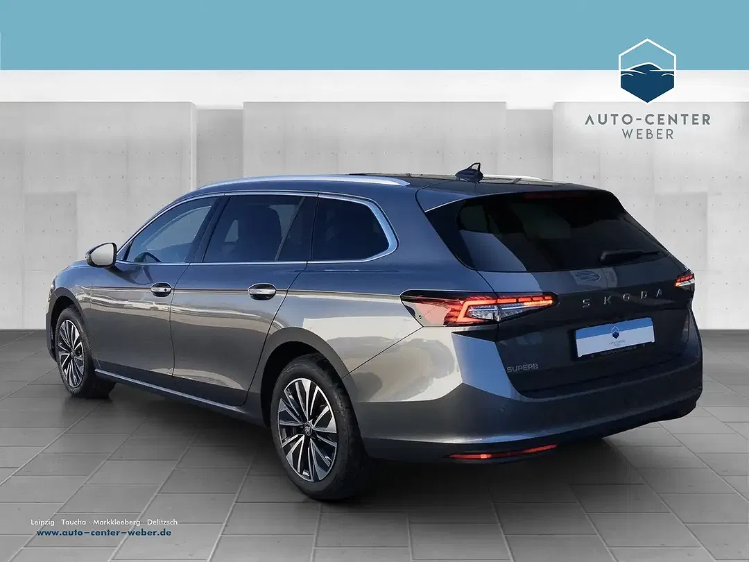 Skoda Superb - Thumbnail 4
