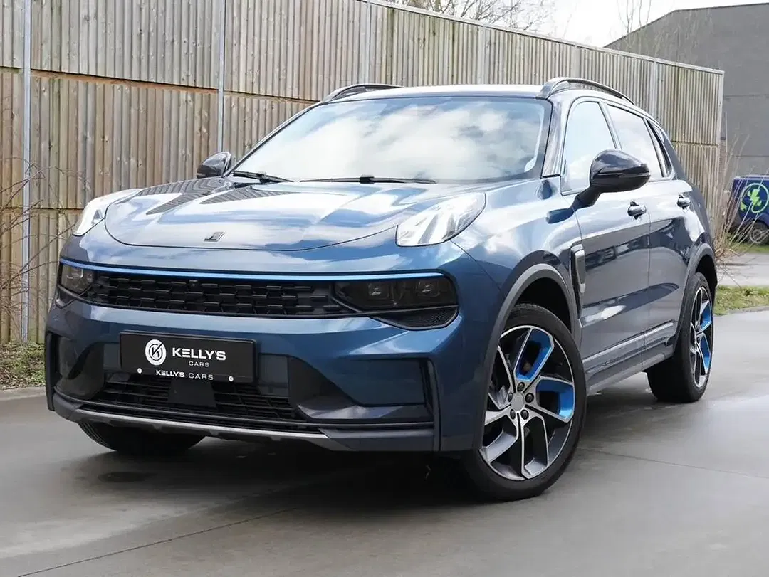 Lynk & Co 01 - Thumbnail 1