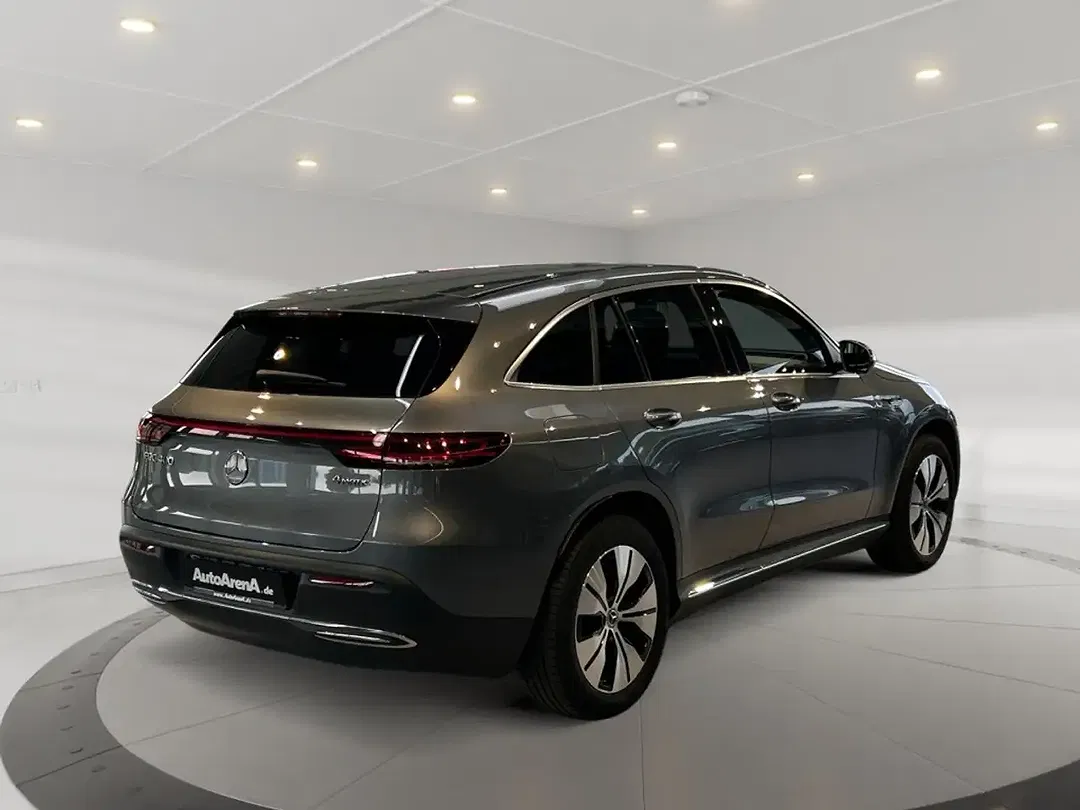 Mercedes-Benz EQC 400 - Thumbnail 4