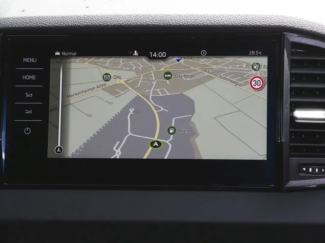 Skoda Karoq - Thumbnail 13