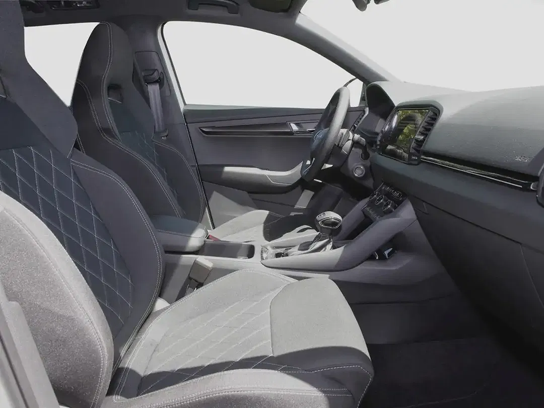 Skoda Karoq - Thumbnail 8