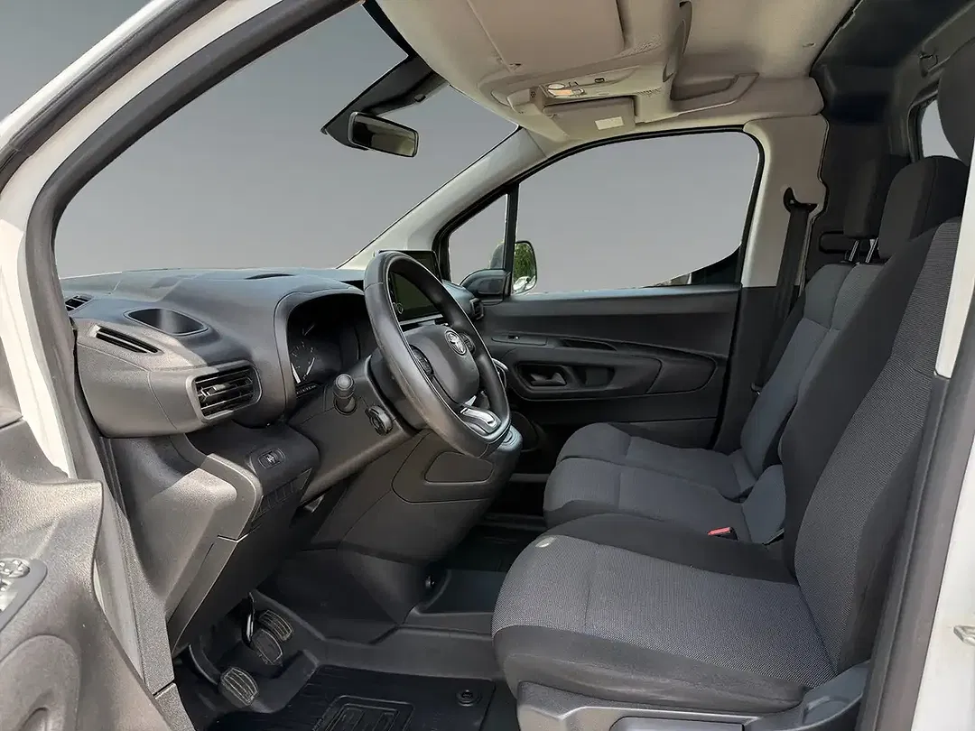 Toyota Proace City - Thumbnail 9