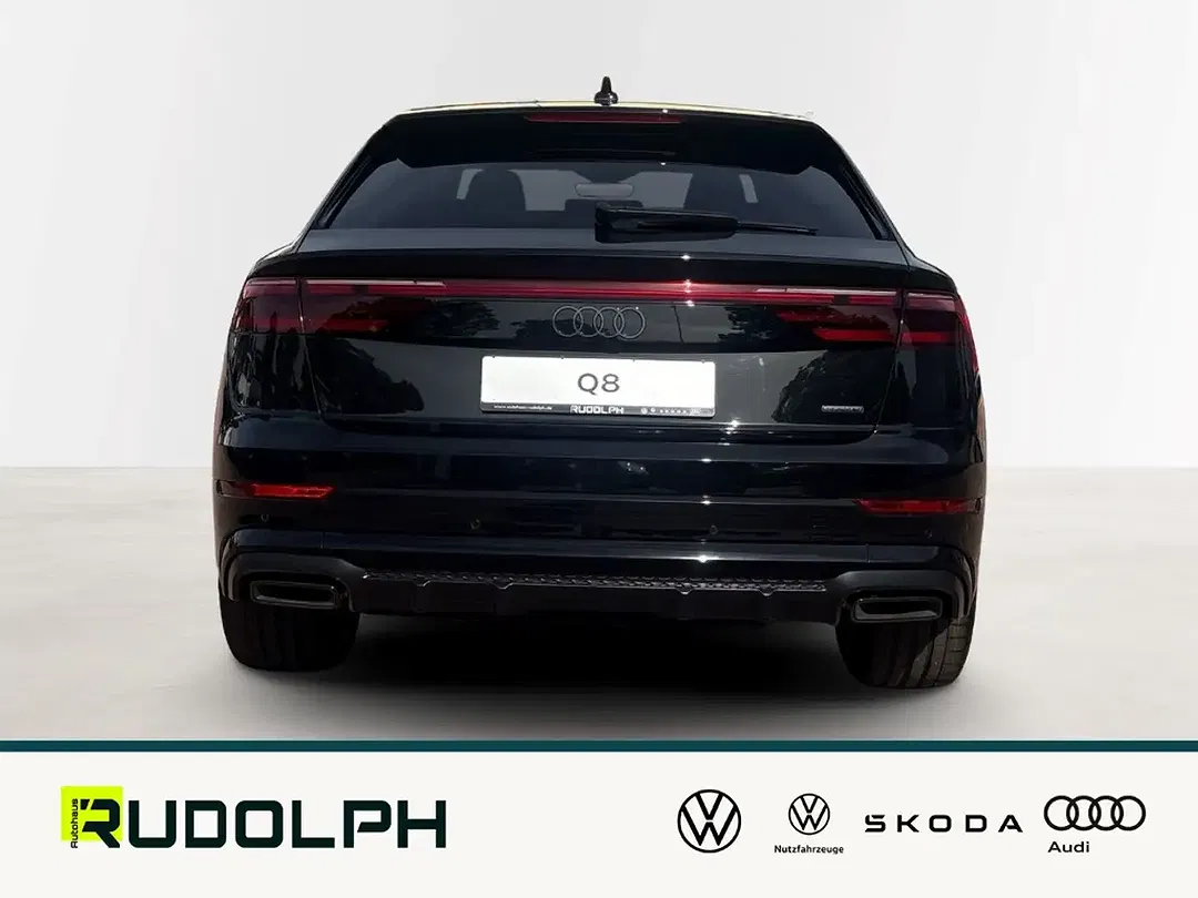 Audi Q8 - Thumbnail 3