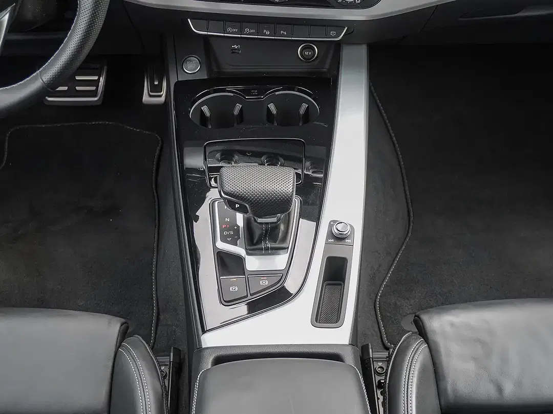 Audi A4 - Thumbnail 13