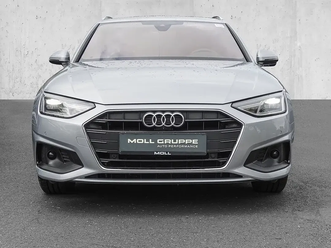 Audi A4 - Thumbnail 3