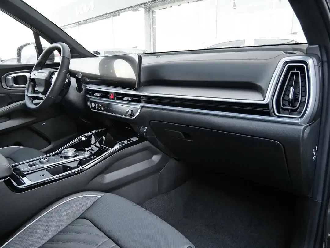 Kia Sorento - Thumbnail 7