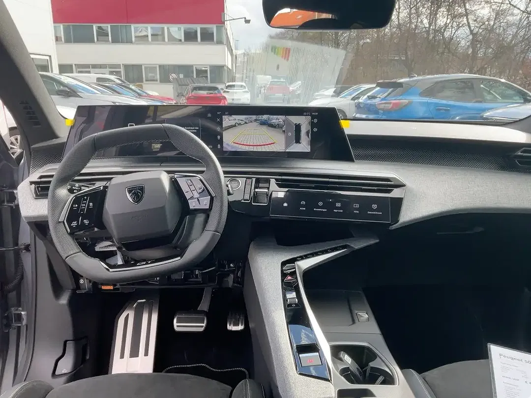 Peugeot 5008 - Thumbnail 10