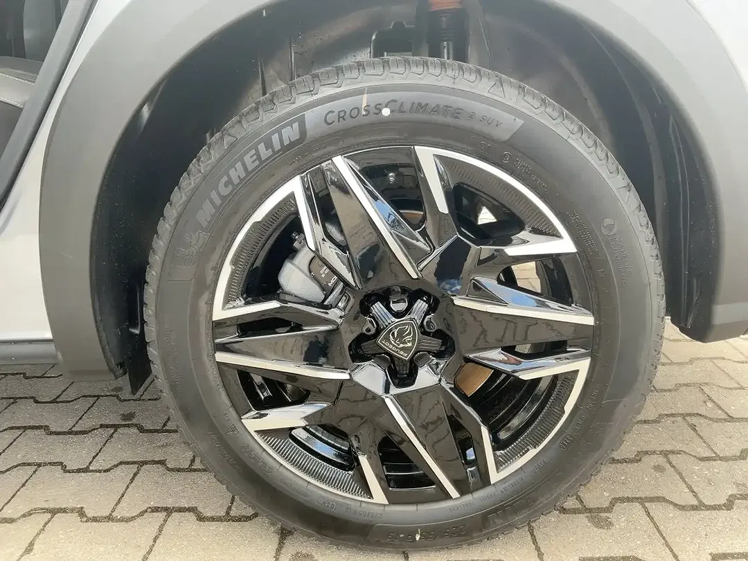 Peugeot 5008 - Thumbnail 13
