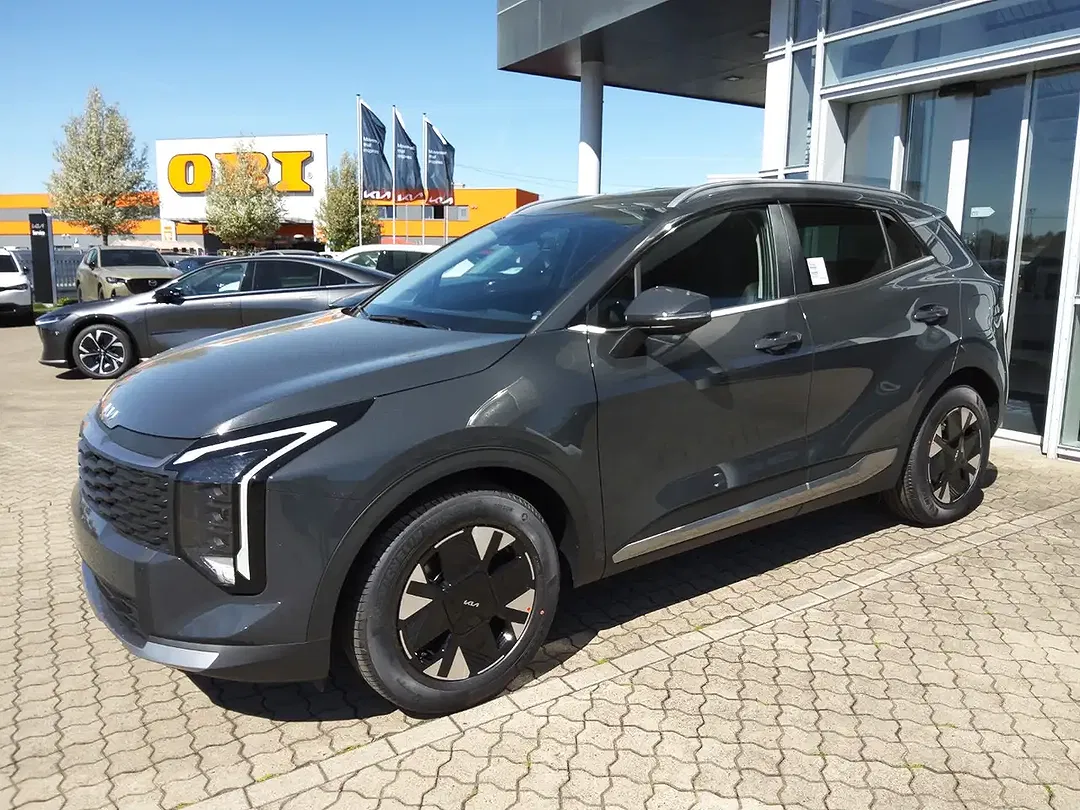 Kia Sportage - Thumbnail 3