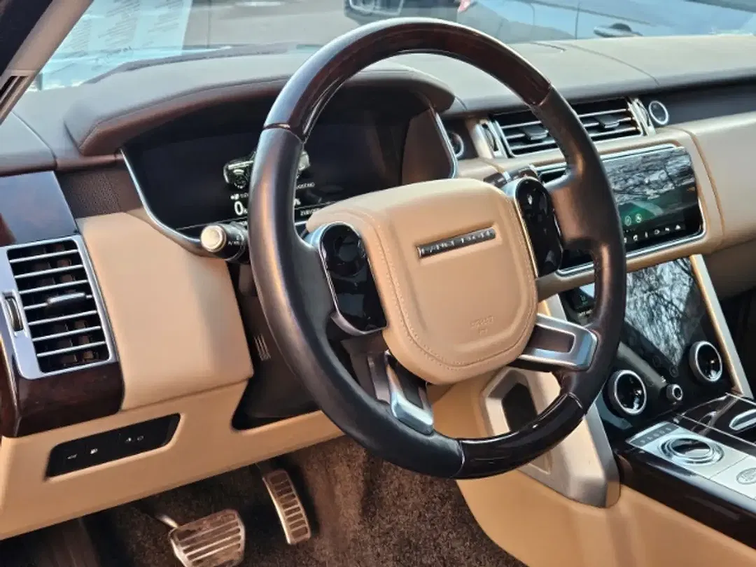 Land Rover Range Rover - Thumbnail 16