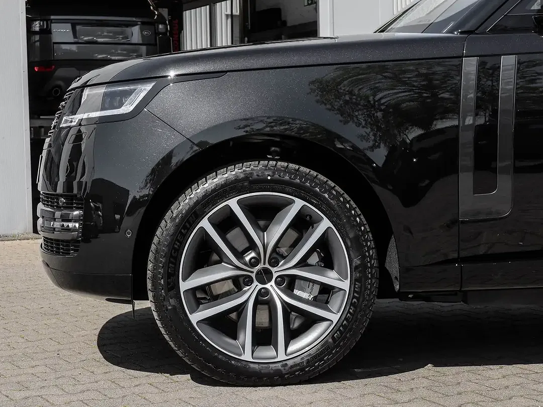 Land Rover Range Rover - Thumbnail 9