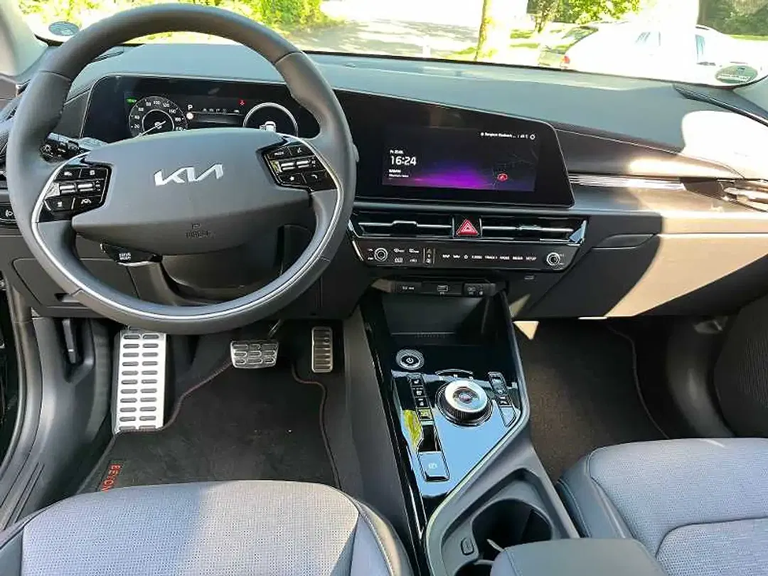 Kia Niro - Thumbnail 10