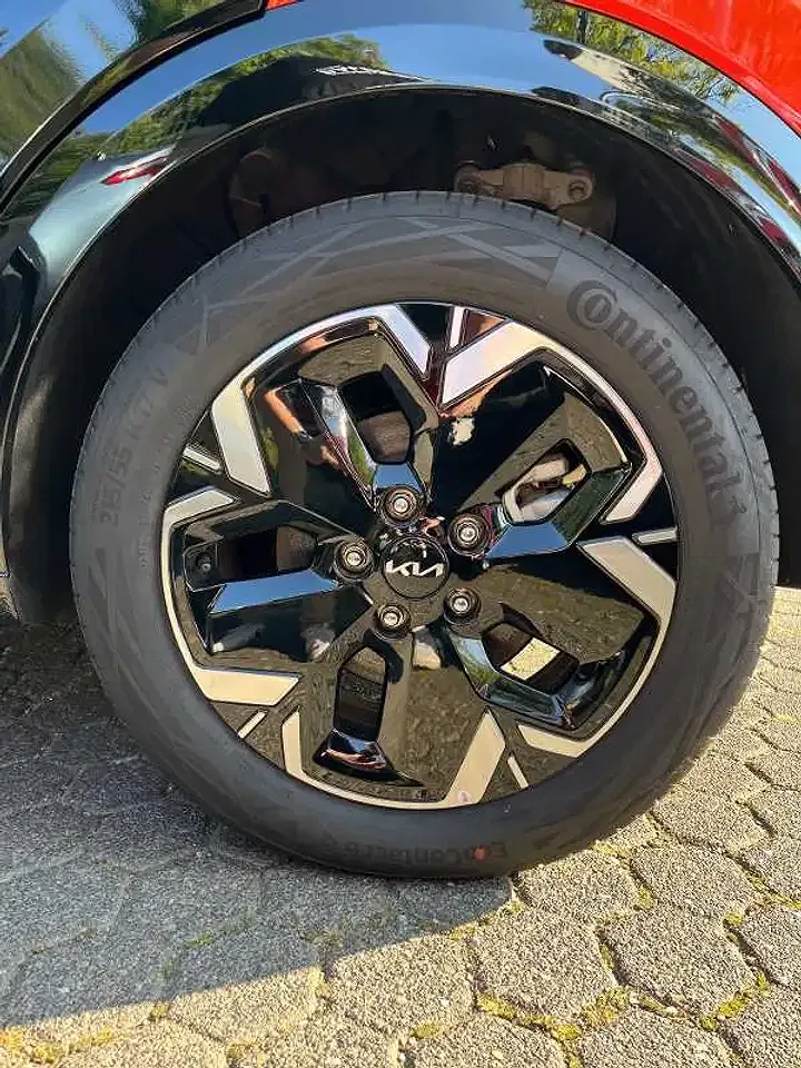 Kia Niro - Thumbnail 14
