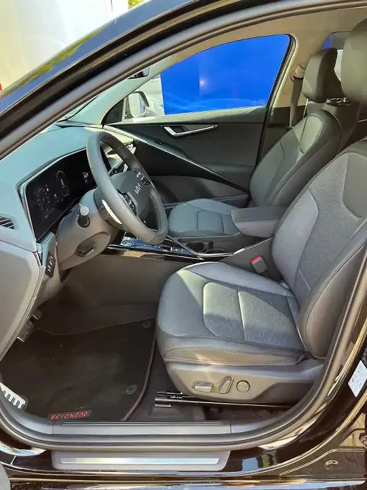 Kia Niro - Thumbnail 8