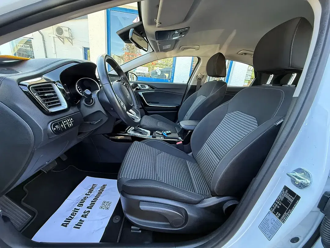 Kia XCeed - Thumbnail 5