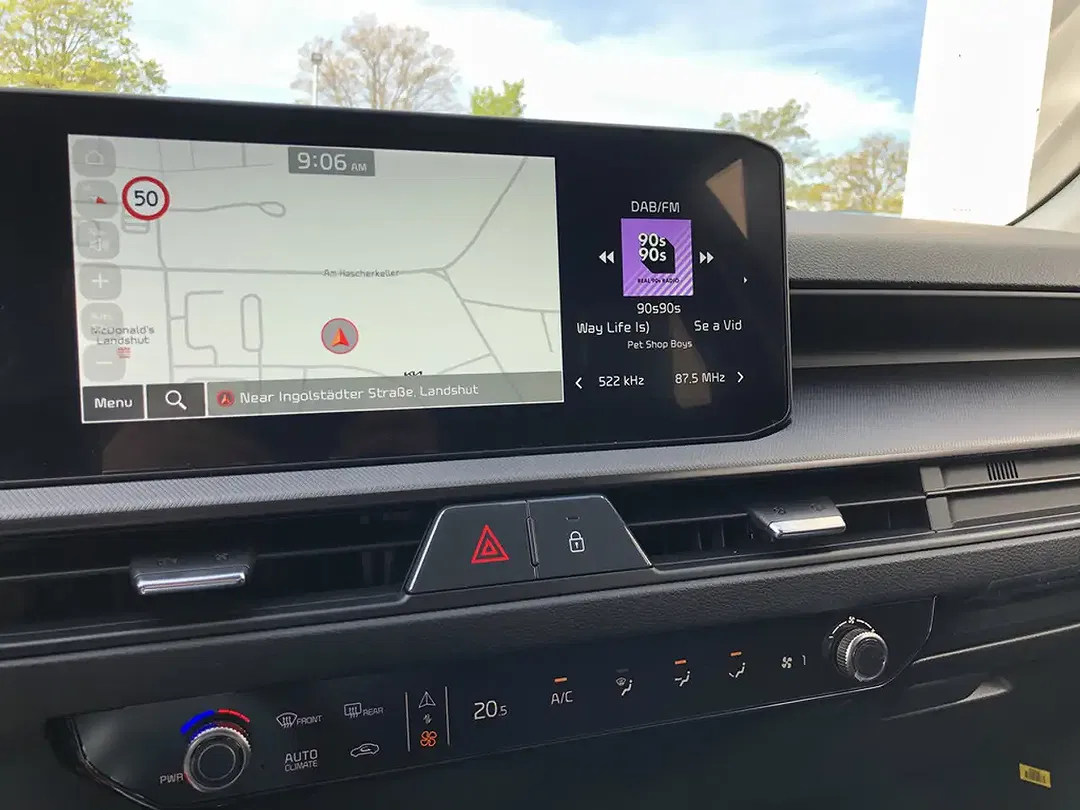 Kia Stonic - Thumbnail 10