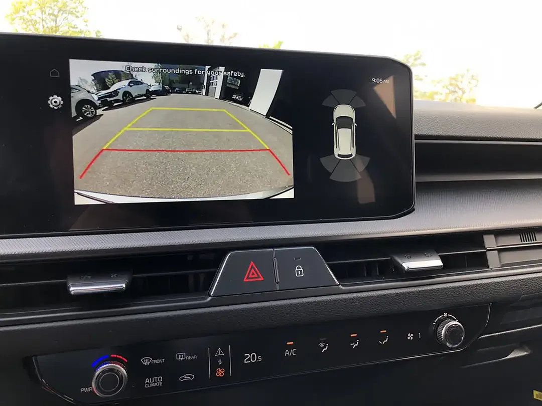 Kia Stonic - Thumbnail 11