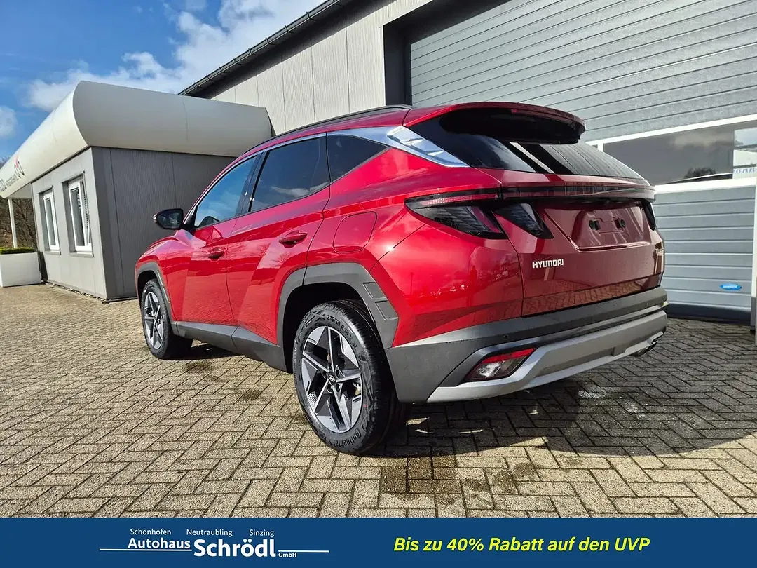Hyundai TUCSON - Thumbnail 3
