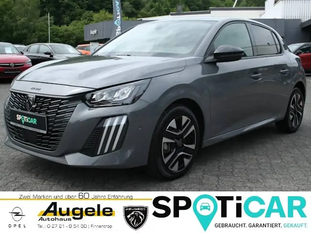 Peugeot 208 - Thumbnail 1