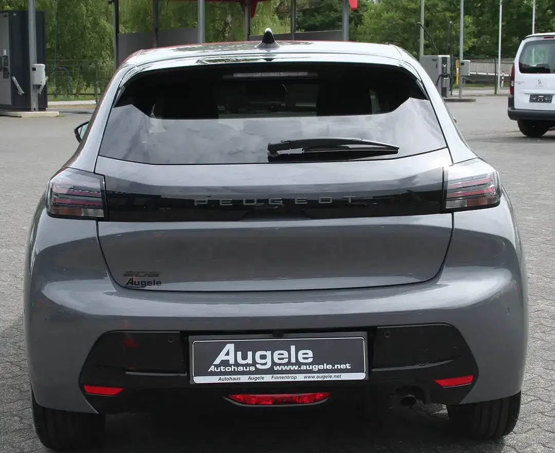 Peugeot 208 - Thumbnail 7