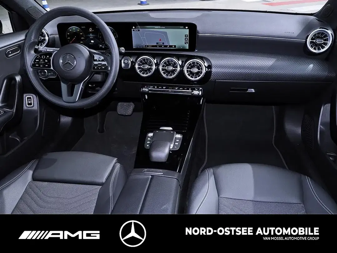 Mercedes-Benz A 250 - Thumbnail 11