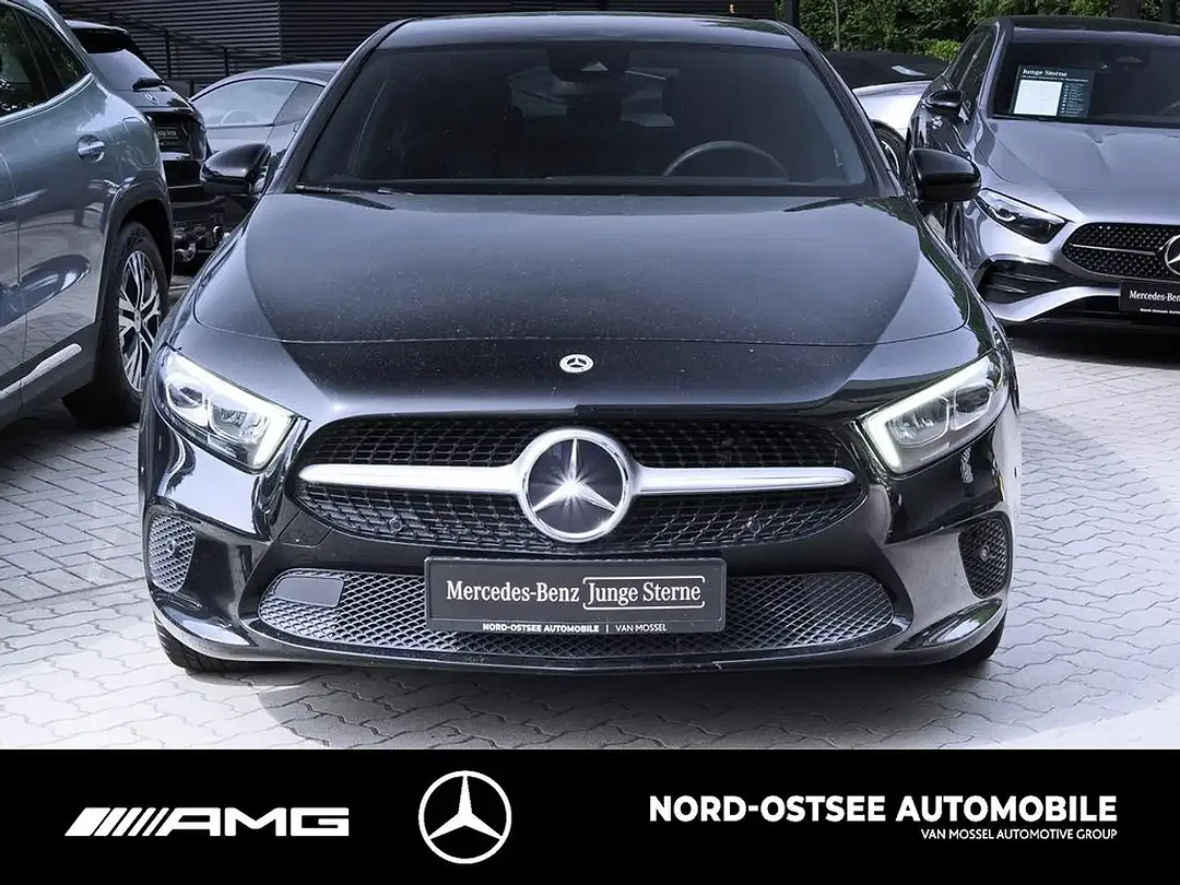 Mercedes-Benz A 250 - Thumbnail 2