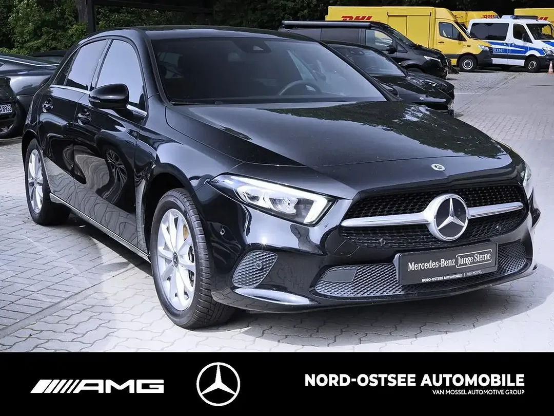 Mercedes-Benz A 250 - Thumbnail 3