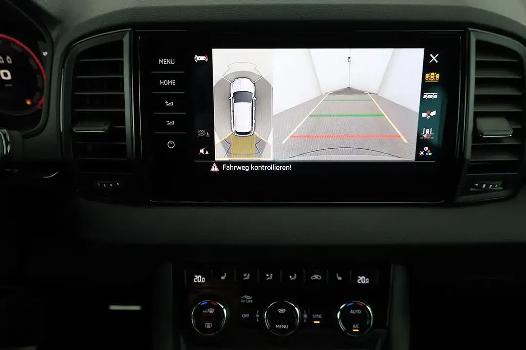 Skoda Karoq - Thumbnail 6