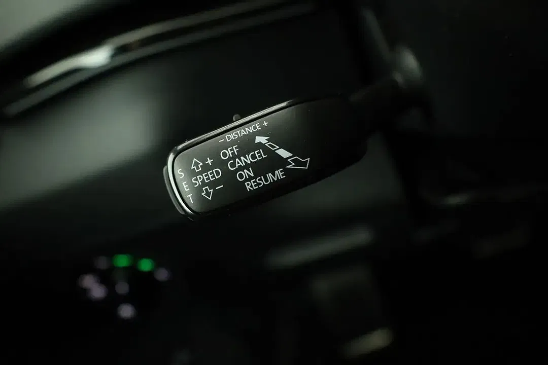 Skoda Karoq - Thumbnail 9