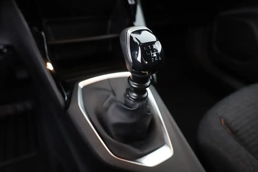 Peugeot 2008 - Thumbnail 12