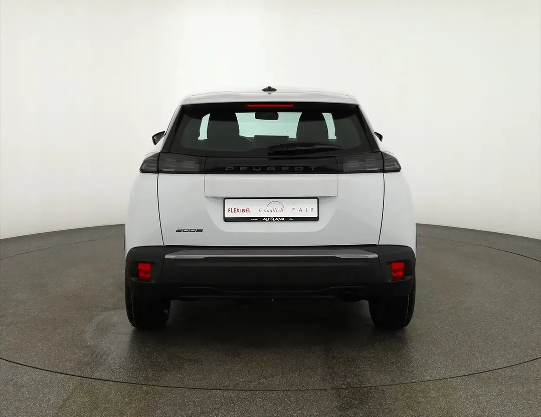 Peugeot 2008 - Thumbnail 3