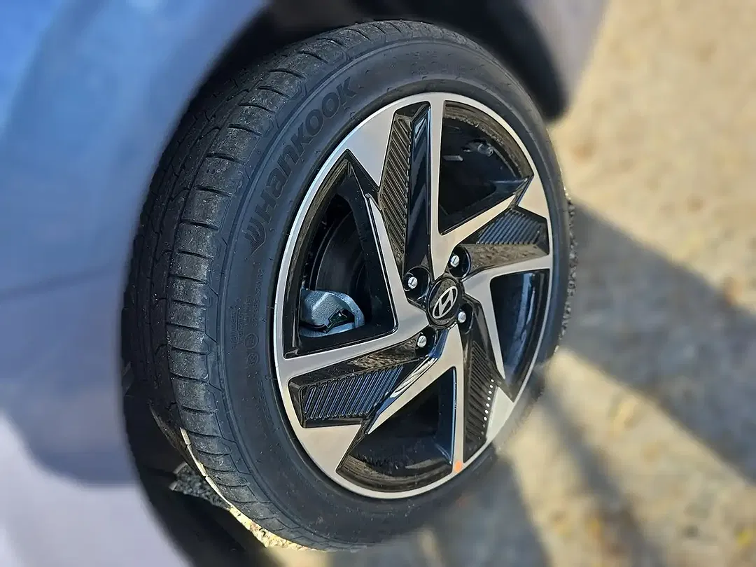 Hyundai i10 - Thumbnail 5