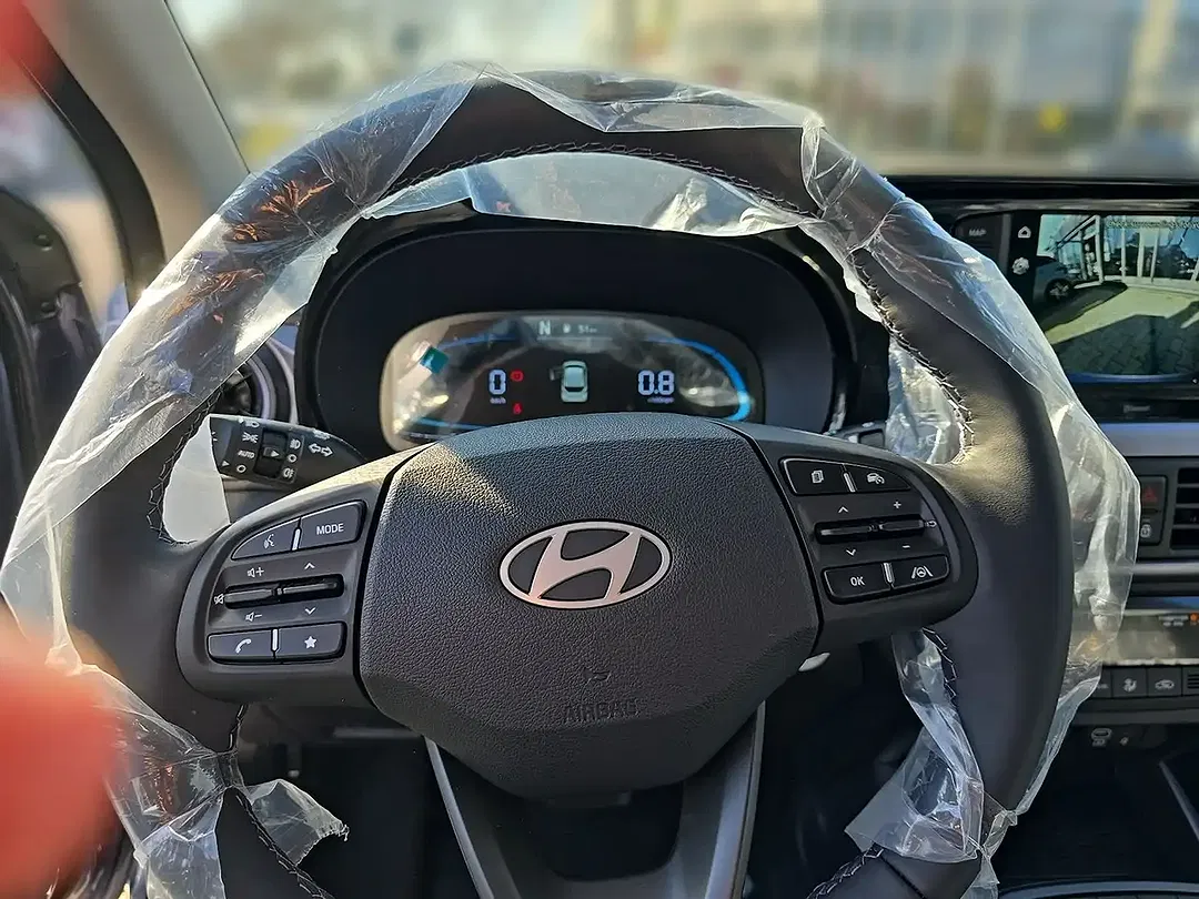 Hyundai i10 - Thumbnail 8