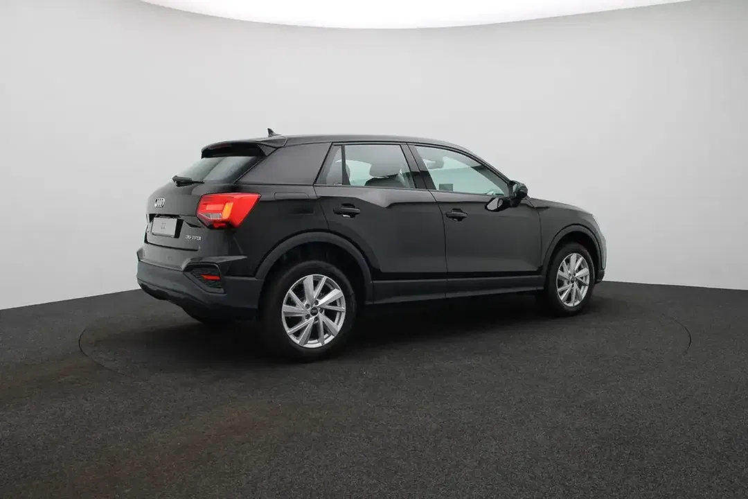 Audi Q2 - Thumbnail 5