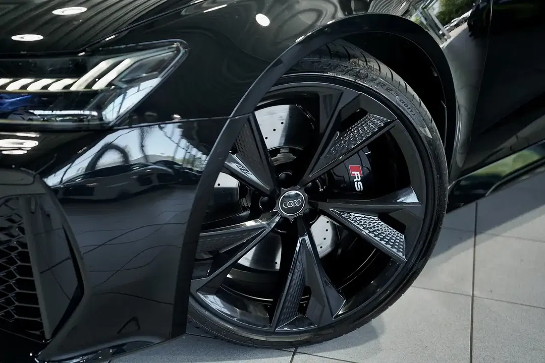 Audi RS7 - Thumbnail 2
